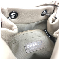 Chanel Borsa a tracolla in Pelle in Crema