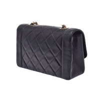 Chanel Flap Bag Leather in Black