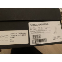 Dolce & Gabbana Pumps/Peeptoes Leer in Beige