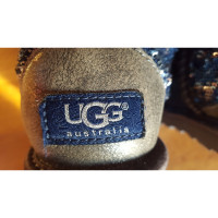 Ugg Australia Stivali in Blu