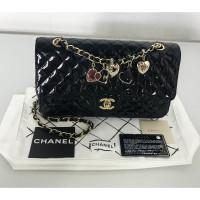 Chanel Classic Flap Bag Lakleer in Zwart