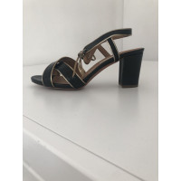 L'autre Chose Sandali in Pelle in Nero