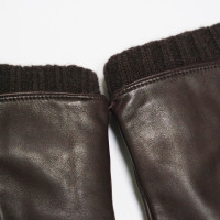 Gucci Gloves Leather in Brown