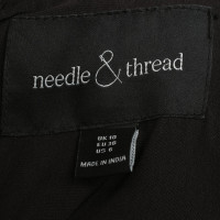 Needle & Thread Kleid mit Stickerei