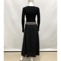 Red Valentino Kleid aus Viskose in Schwarz