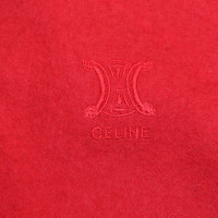 Céline Sjaal in rood
