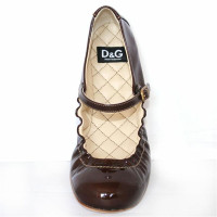 D&G Slippers/Ballerinas Patent leather in Brown