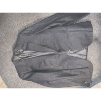 Brioni Jacke/Mantel aus Wolle in Grau