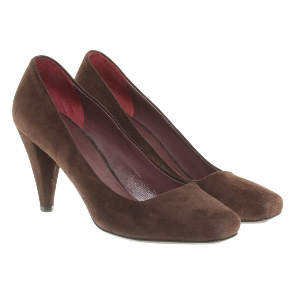 Miu Miu Pumps aus braunem Veloursleder