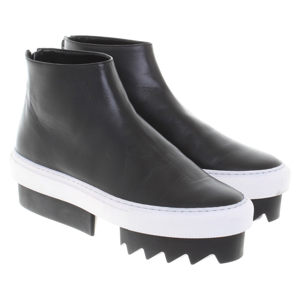 Givenchy Boots in zwart / White