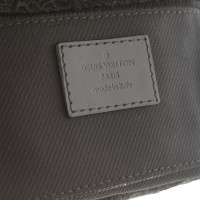 Louis Vuitton Pochette in Nero