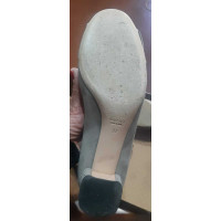 Gucci Slippers/Ballerinas Leather in Grey