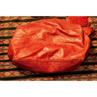 Balenciaga Umhängetasche aus Leder in Orange