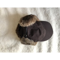 Prada Hut/Mütze aus Pelz in Braun