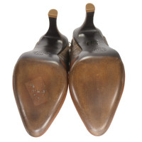 Dries Van Noten Pumps/Peeptoes Leather in Brown