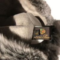 Loro Piana Hat/Cap Fur in Black