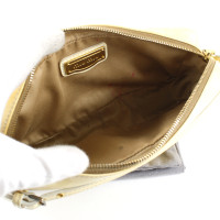 Miu Miu Handtasche aus Lackleder