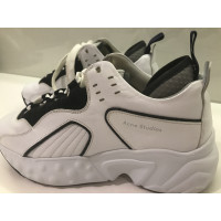 Acne Chaussures de sport en Cuir en Blanc
