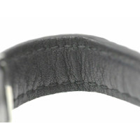 Louis Vuitton Armreif/Armband aus Canvas in Schwarz