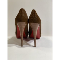 Christian Louboutin Pumps/Peeptoes Leather in Brown