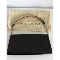 Louis Vuitton Bellevue aus Lackleder