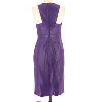 Versace Kleid aus Leder in Violett