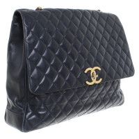 Chanel Flap Bag in blu scuro