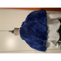 Blumarine Scarf/Shawl Fur in Blue