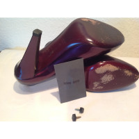 Miu Miu Pumps/Peeptoes Patent leather in Bordeaux