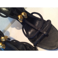 Alexander McQueen Sandales en Cuir en Noir