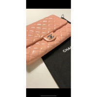 Chanel Classic Flap Bag in Pelle verniciata in Rosa