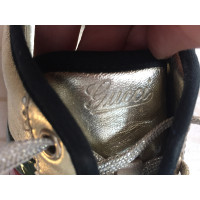 Gucci Sneaker in Pelle in Oro