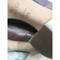 Christian Dior Stiefel aus Leder in Braun