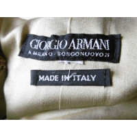 Giorgio Armani Jacke/Mantel aus Seide in Gold