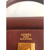 Hermès Kelly Bag 35 aus Leder in Bordeaux