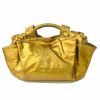 Loewe Handtasche aus Leder in Gold