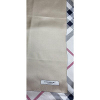 Burberry Sciarpa in Seta in Beige