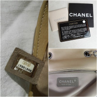 Chanel Timeless Classic aus Leder in Gold