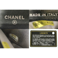 Chanel Borsette/Portafoglio in Pelle verniciata in Nero