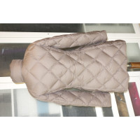 Burberry Jacke/Mantel in Taupe