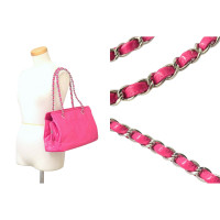 Chanel Sac à bandoulière en Cuir verni en Rose/pink
