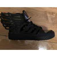Adidas Originals By Jeremy Scott Sneakers aus Leder in Schwarz