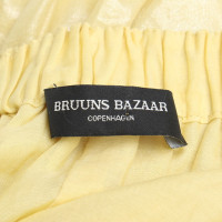 Bruuns Bazaar robe jaune