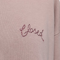 Closed Sweatshirt with embroidery