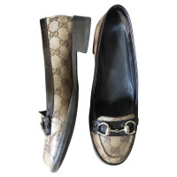 Gucci Slippers/Ballerinas Patent leather in Brown