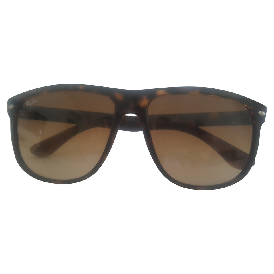 Ray Ban Sunglasses in Brown