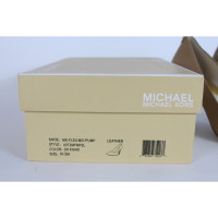 Michael Kors Pumps/Peeptoes Leather in Beige
