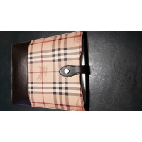 Burberry Accessoire Leer in Bruin