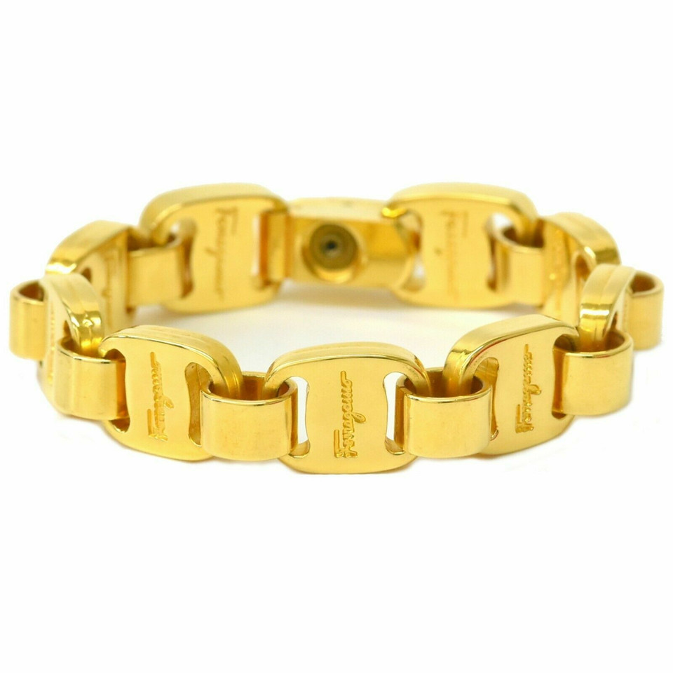 Salvatore Ferragamo Armreif/Armband aus Vergoldet in Gold