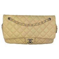 Chanel Classic Flap Bag en Beige